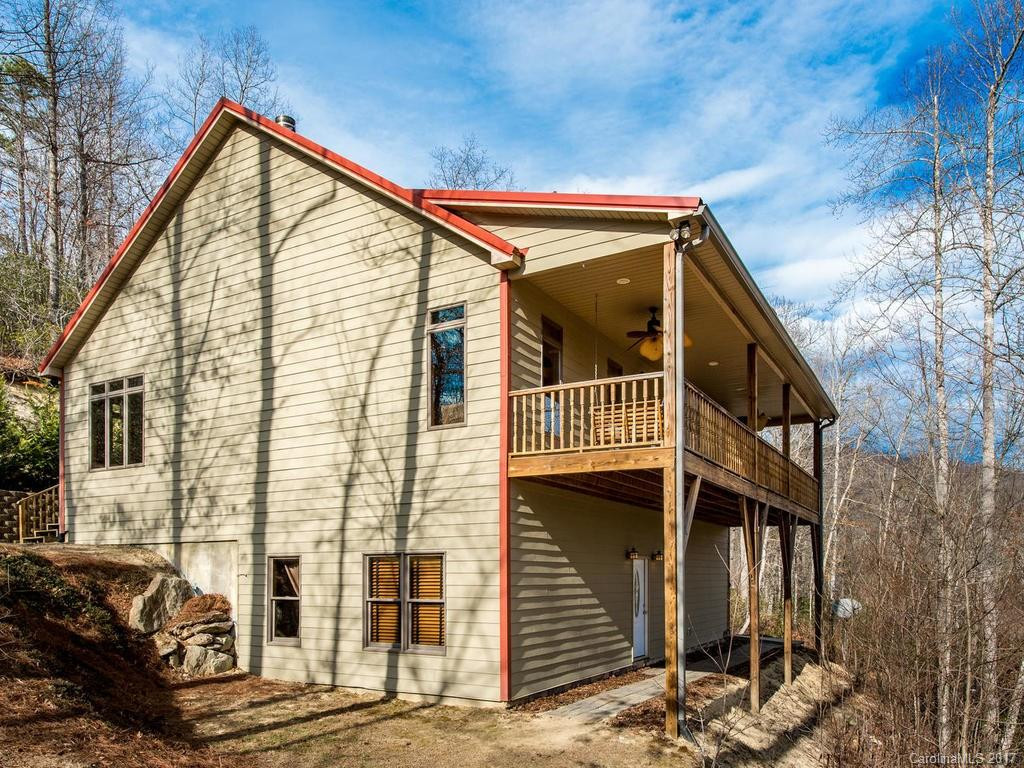8 White Willow Ridge