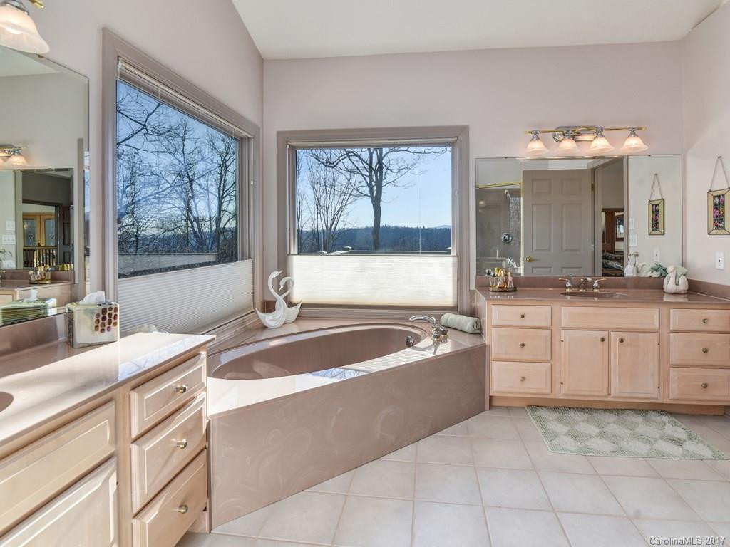 41 Sugar Maple Drive #237 - Photo 16