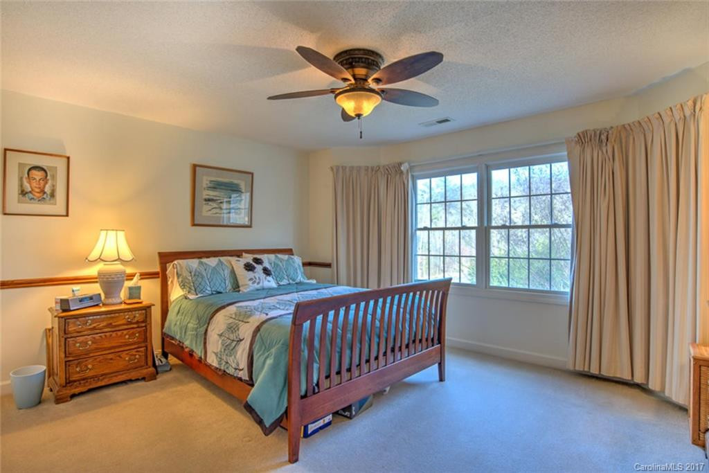 22 Nathan Court #33 - Photo 15