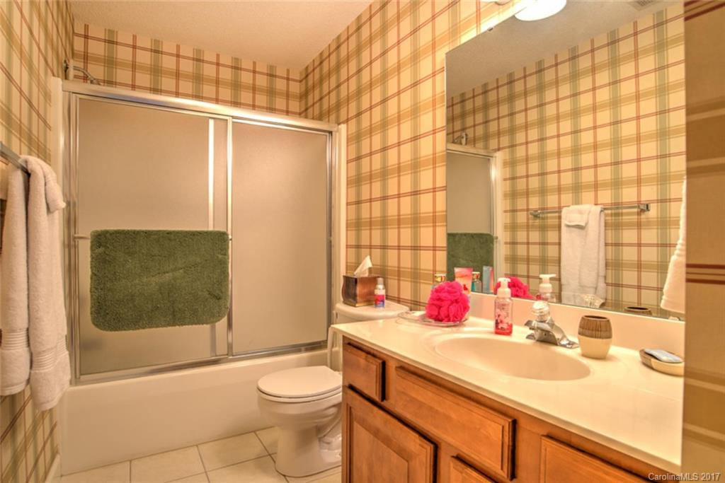 22 Nathan Court #33 - Photo 17