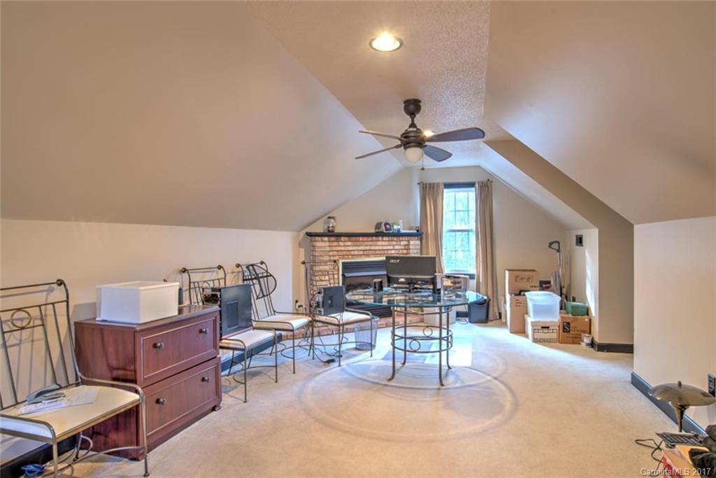 22 Nathan Court #33 - Photo 19