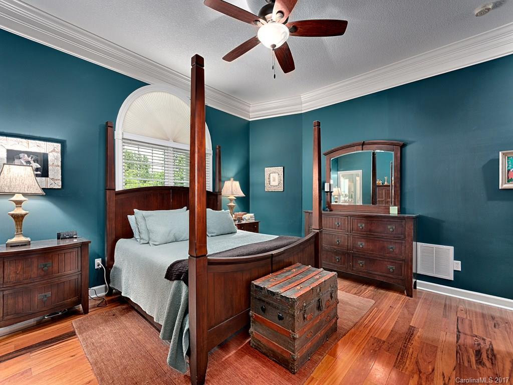 11 Nathan Court #20R - Photo 15
