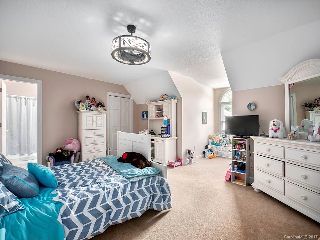 11 Nathan Court #20R - Photo 19