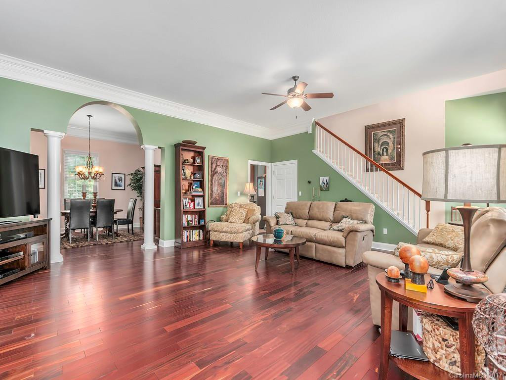 11 Nathan Court #20R - Photo 5