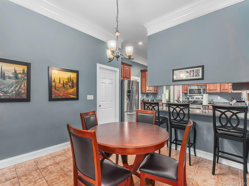 11 Nathan Court #20R - Photo 9