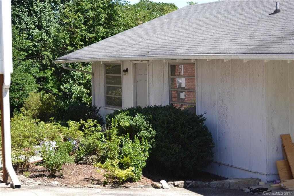 1350 & 1352 Kanuga Road - Photo 6