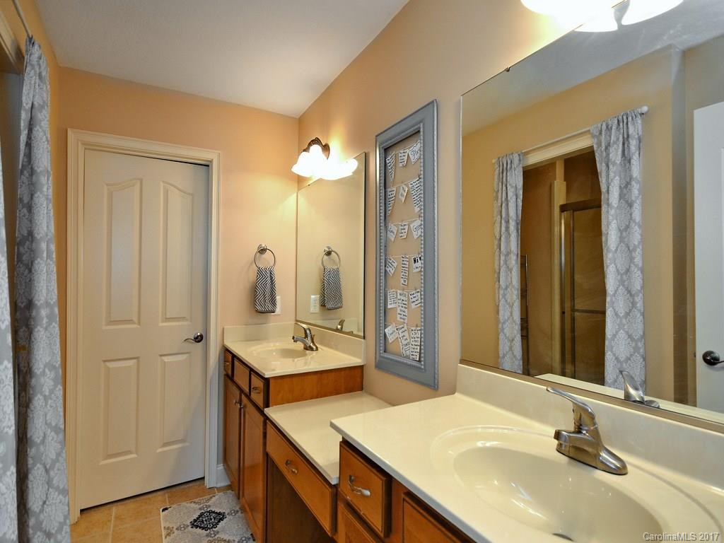 72 Mountain Meadow Circle #72 - Photo 13