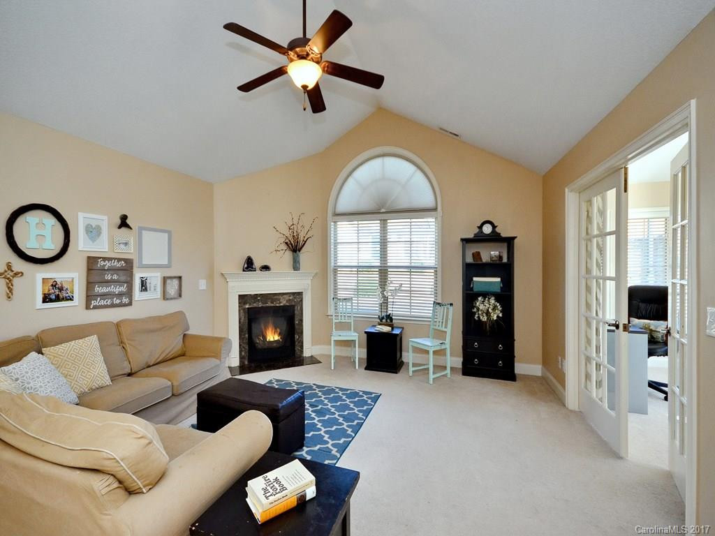 72 Mountain Meadow Circle #72 - Photo 4