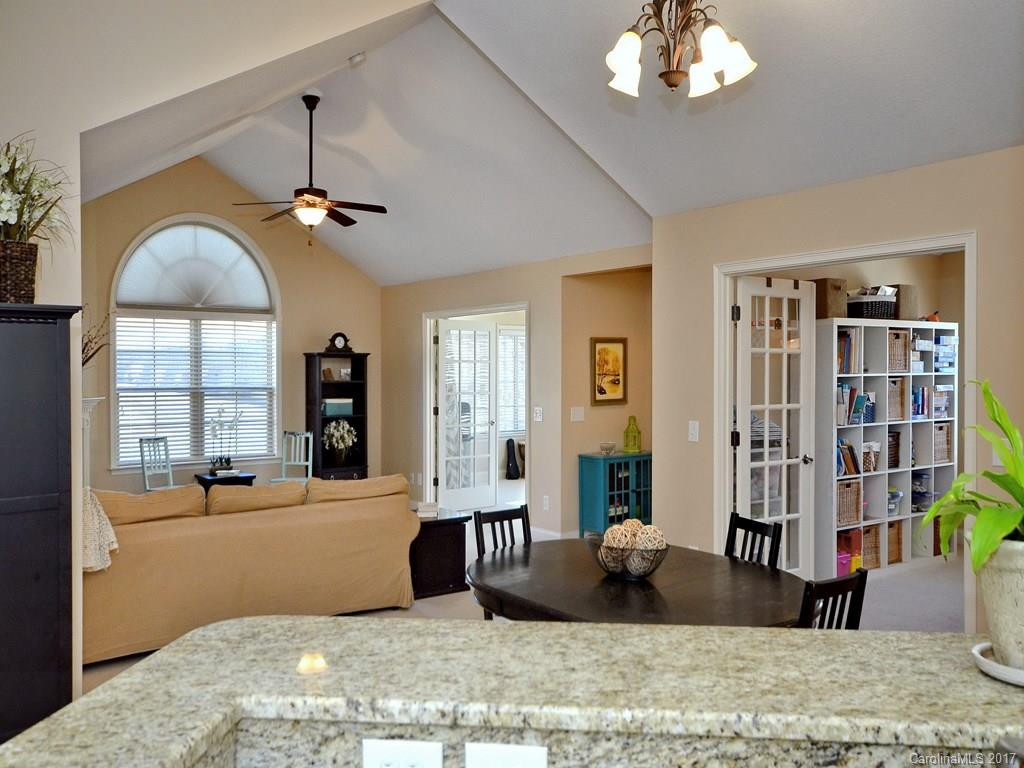 72 Mountain Meadow Circle #72 - Photo 9