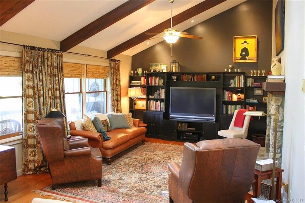 303 Eagles Nest Court #303 - Photo 2