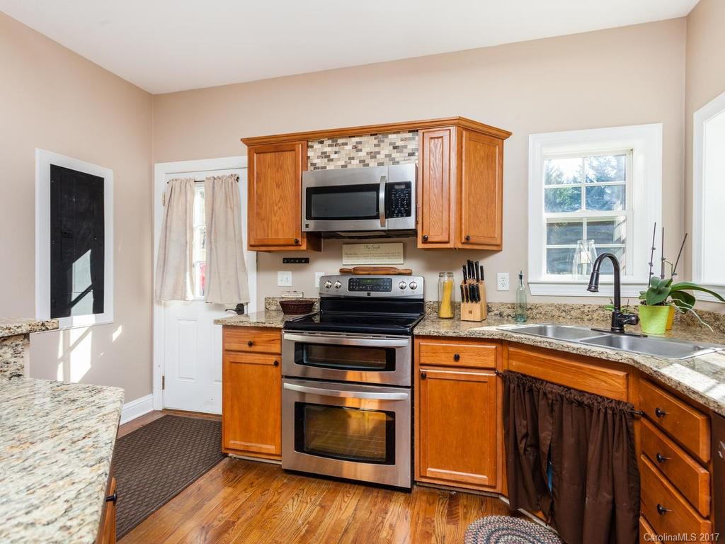 331 Blythewood Drive - Photo 9