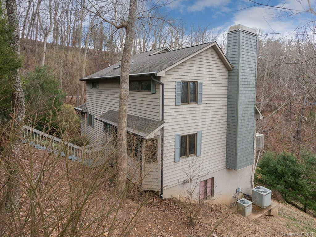 10 Crestwood Lane - Photo 3