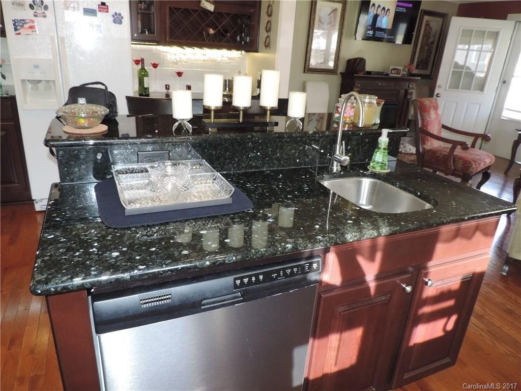 16 Cornwell Drive - Photo 2