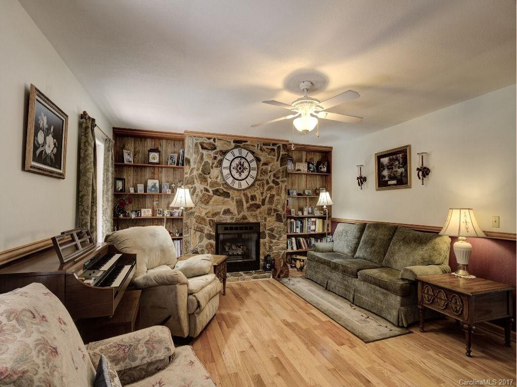 4460 Laurel Branch Road - Photo 3