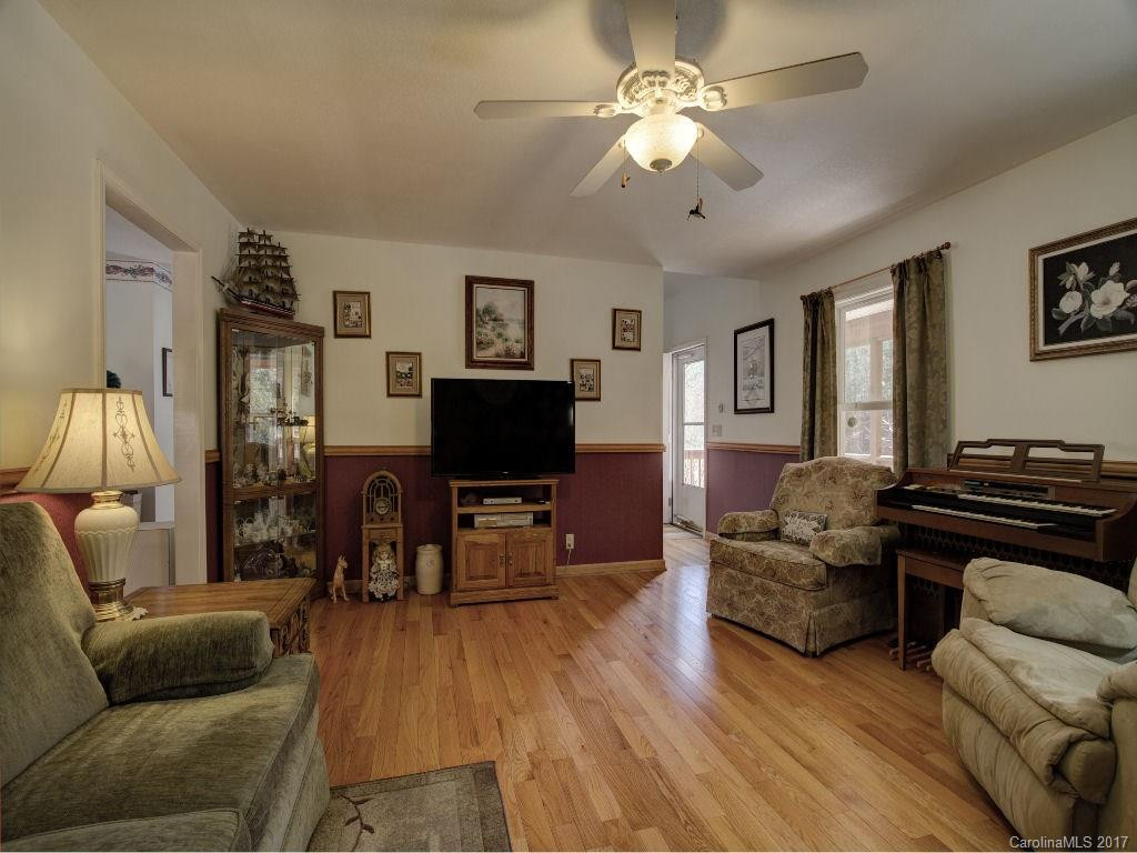 4460 Laurel Branch Road - Photo 5