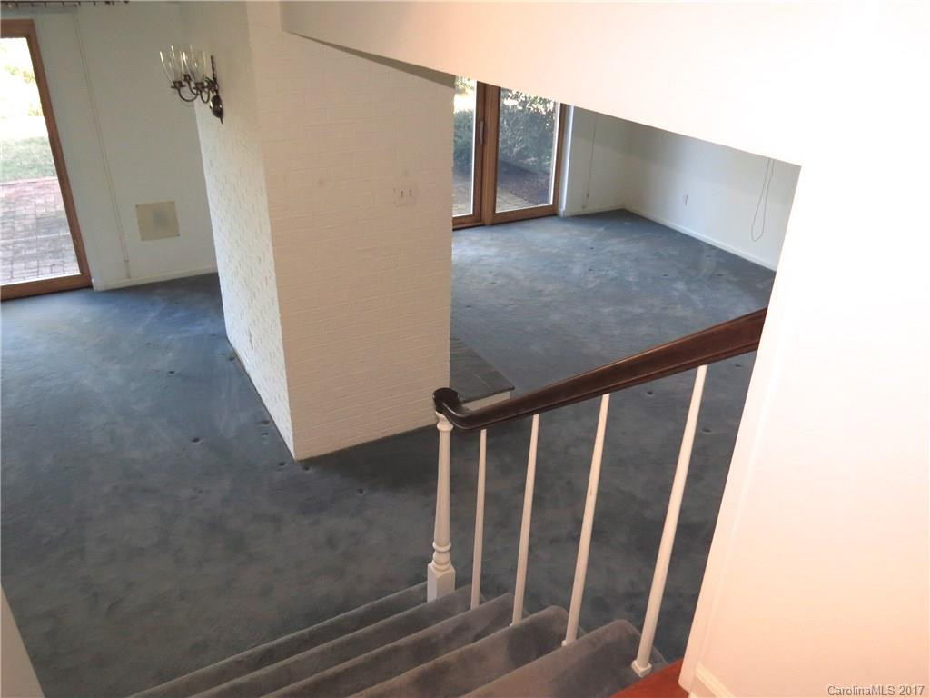 19 Cameron Circle - Photo 4