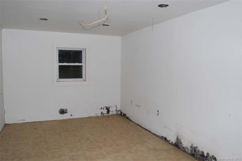 1177 Runway Drive - Photo 12