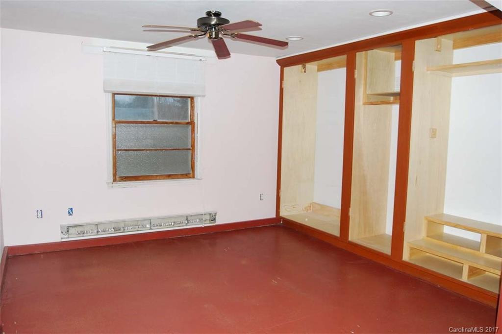 1177 Runway Drive - Photo 10