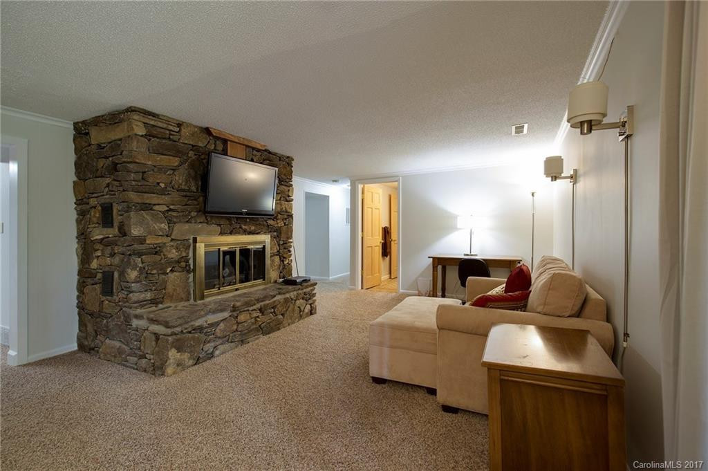273 Glen Cannon Drive - Photo 13
