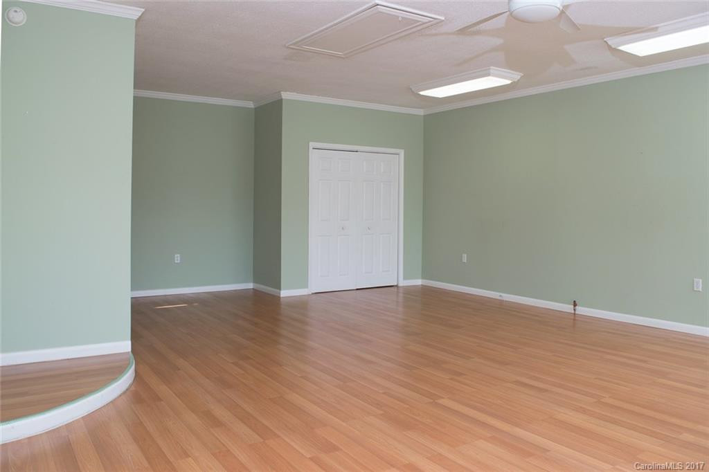 132 Laurel Lane - Photo 12