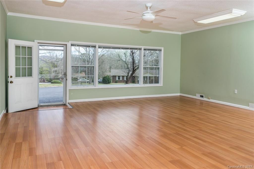 132 Laurel Lane - Photo 13