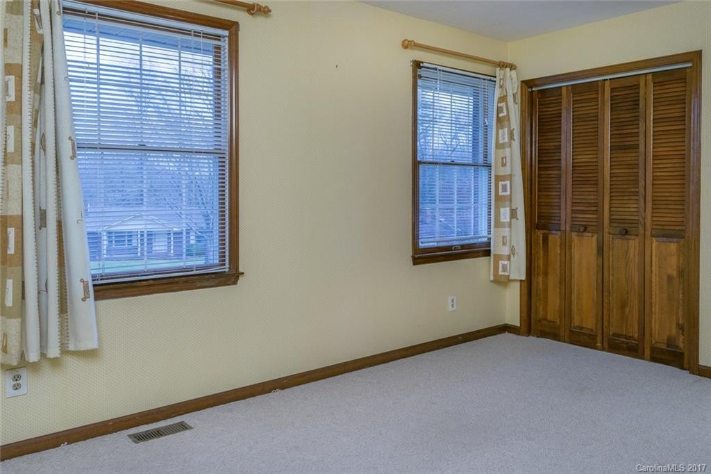 132 Laurel Lane - Photo 15
