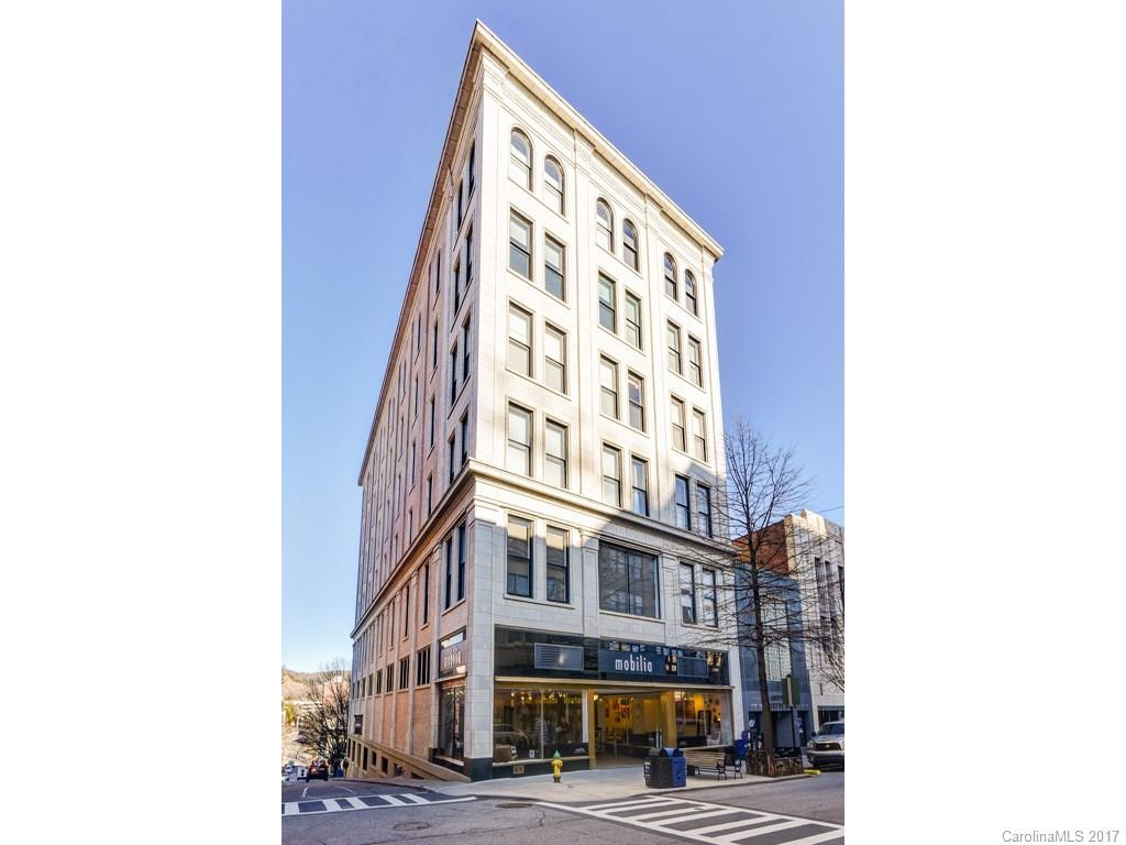 84 Walnut Street #204