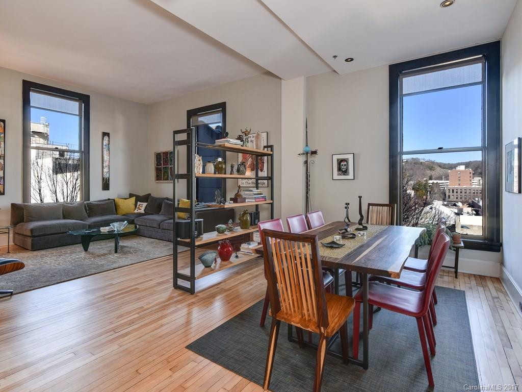 84 Walnut Street #204 - Photo 2