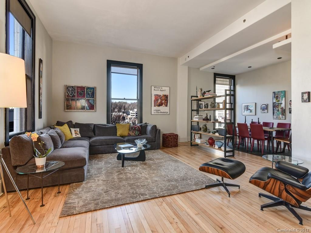 84 Walnut Street #204 - Photo 3