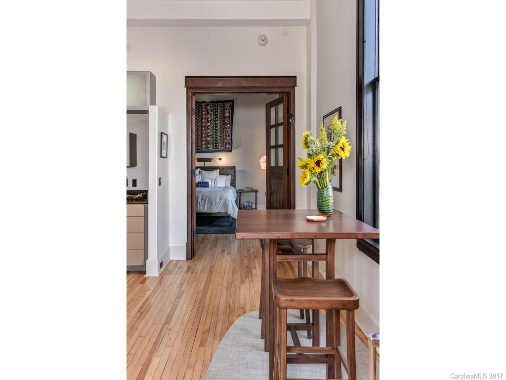 84 Walnut Street #204 - Photo 5