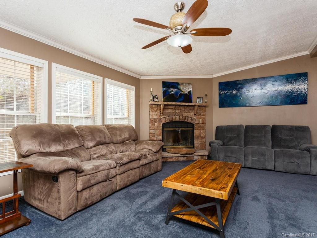 210 Lower Glady Fork Road - Photo 3