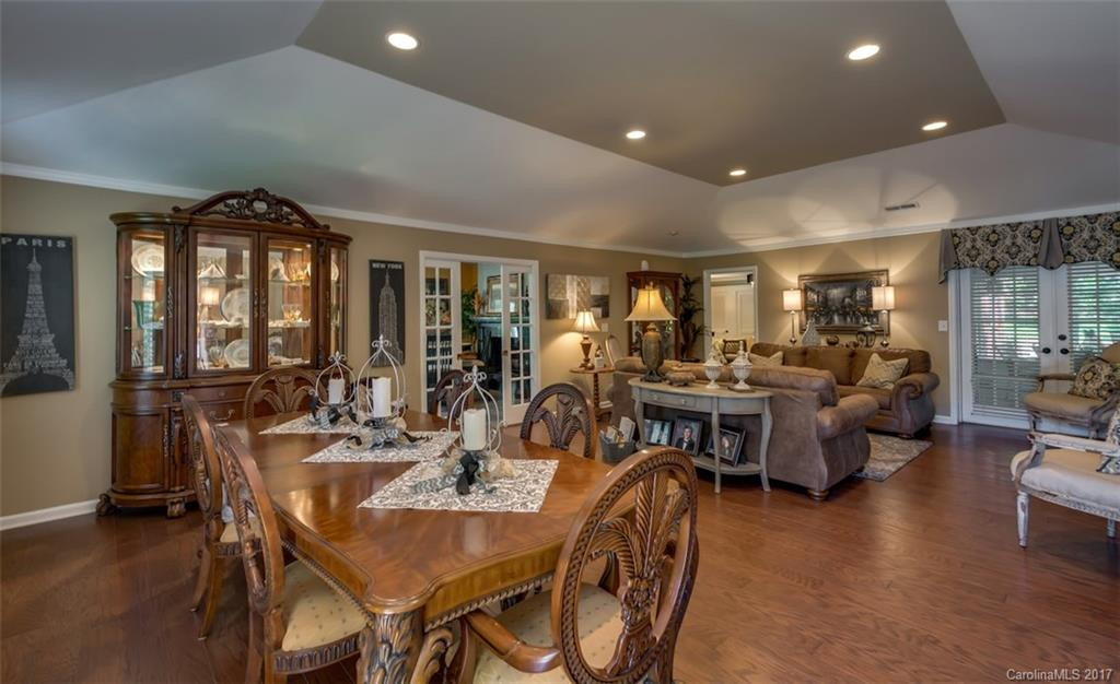 275 Edwards Street - Photo 13
