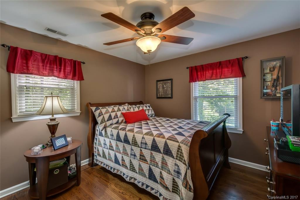 275 Edwards Street - Photo 22