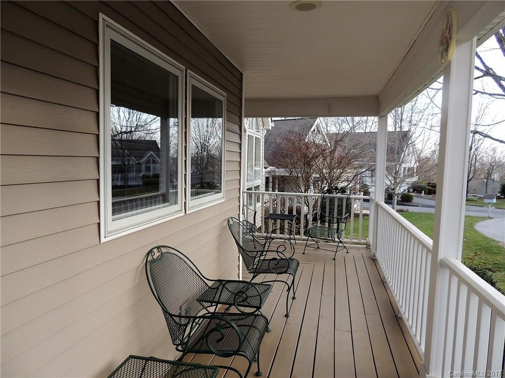 119 Carriage Walk Lane #F-1 - Photo 2