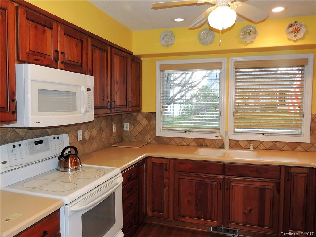 119 Carriage Walk Lane #F-1 - Photo 12