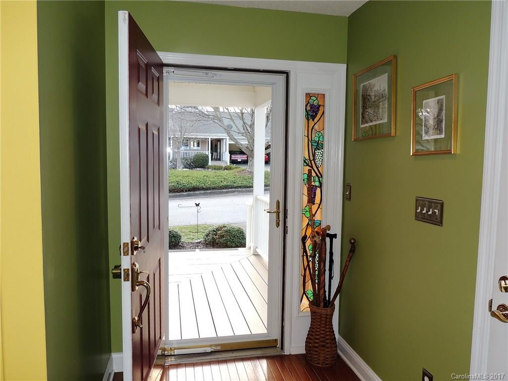 119 Carriage Walk Lane #F-1 - Photo 3