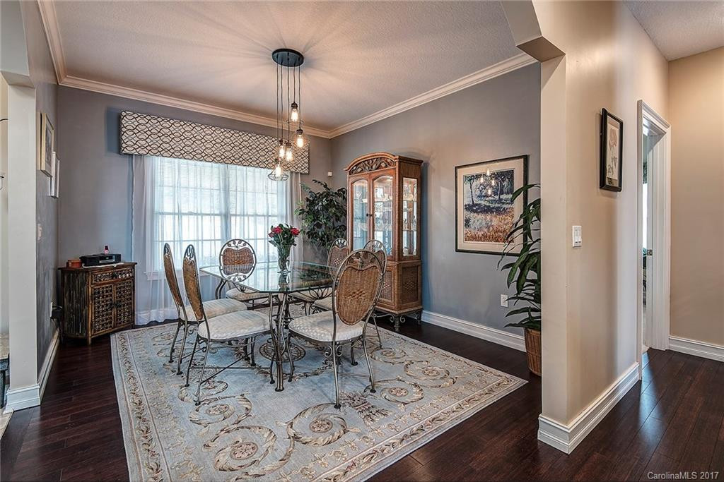 171 Skyview Circle - Photo 3