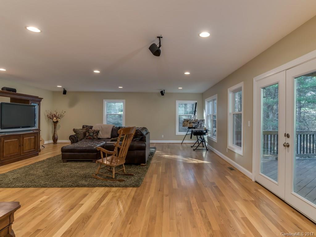 3015 Hickory Nut Trail - Photo 18