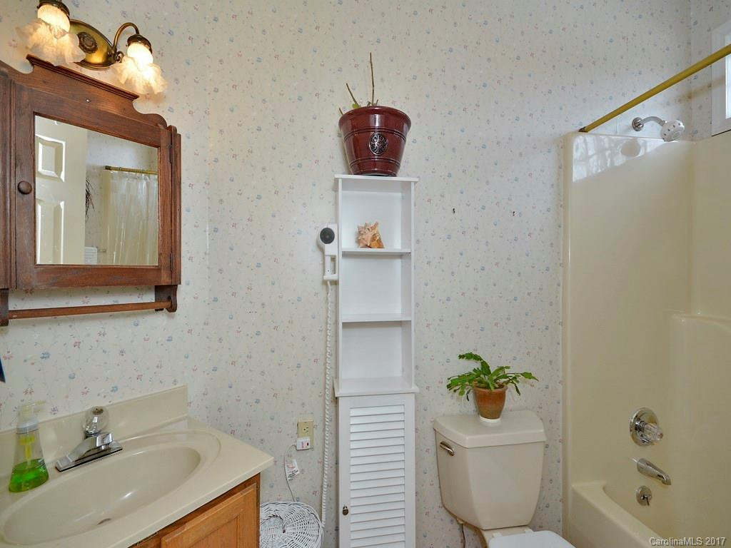 141 Ewbank Garden Drive #B - Photo 13