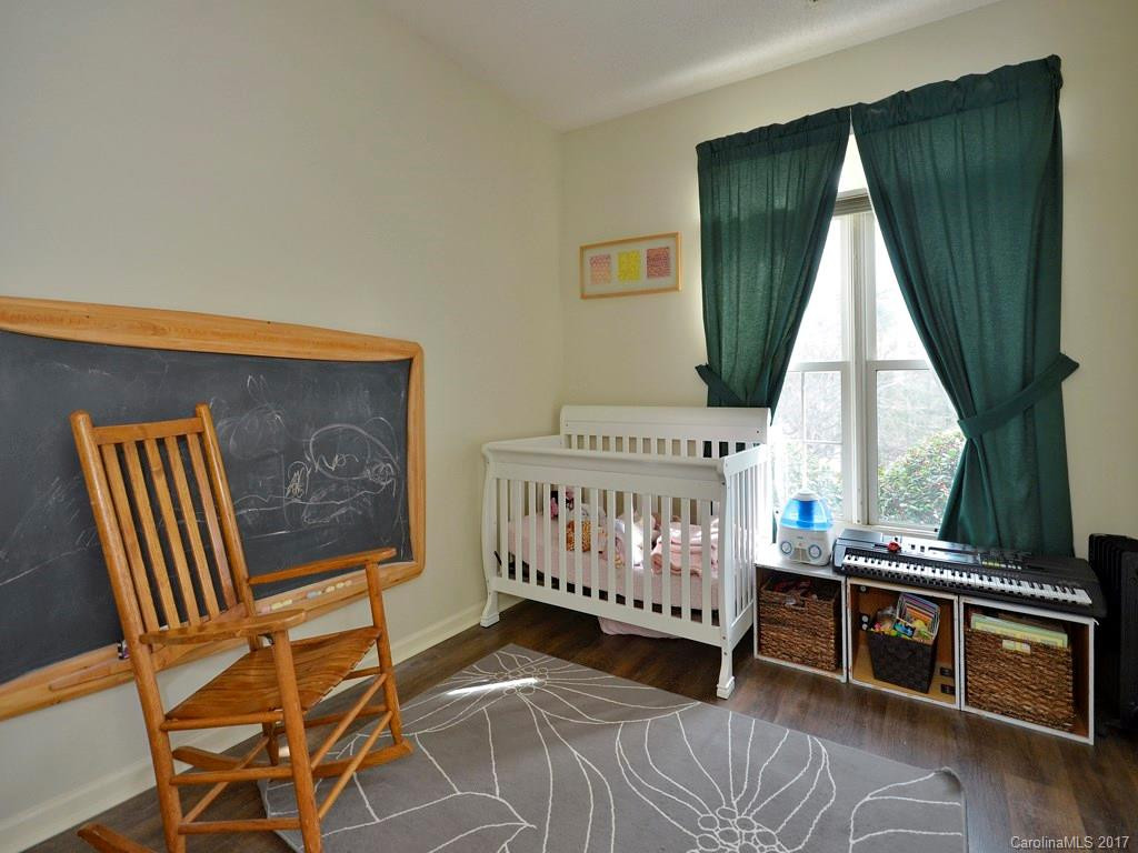 141 Ewbank Garden Drive #B - Photo 14