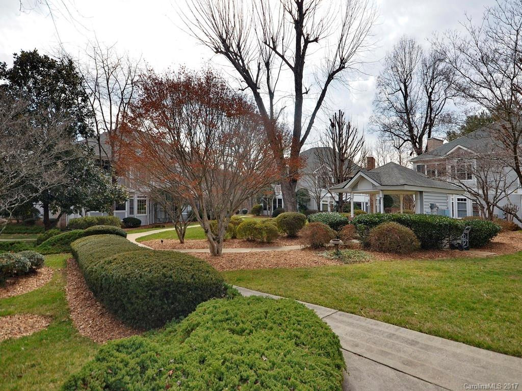 141 Ewbank Garden Drive #B - Photo 17