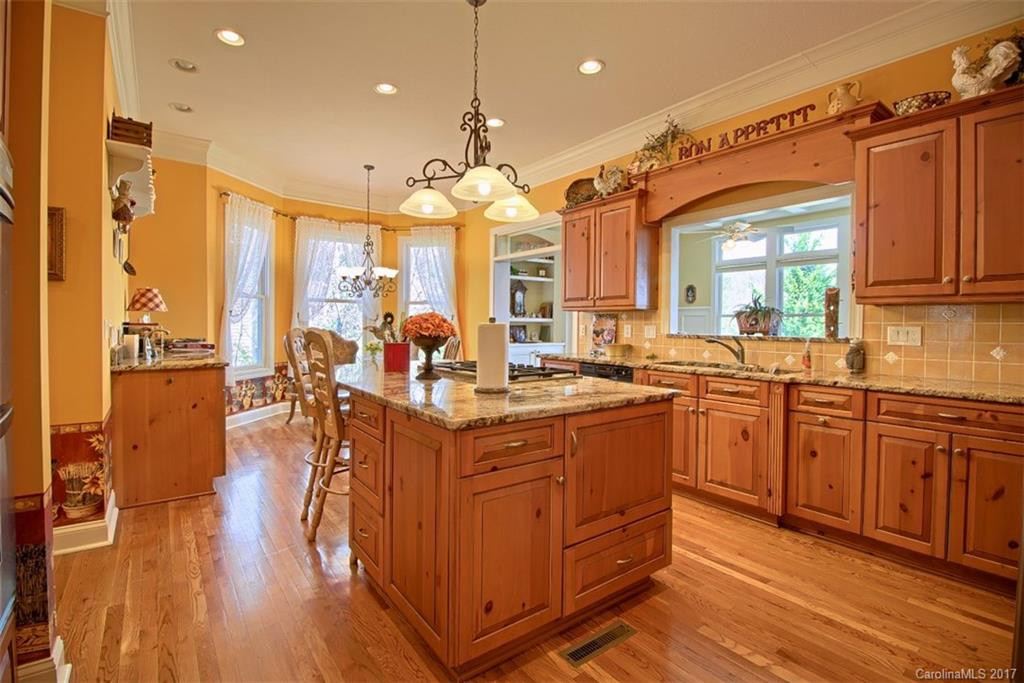 3500 Cummings Cove - Photo 5