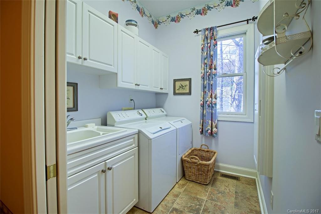 3500 Cummings Cove - Photo 9