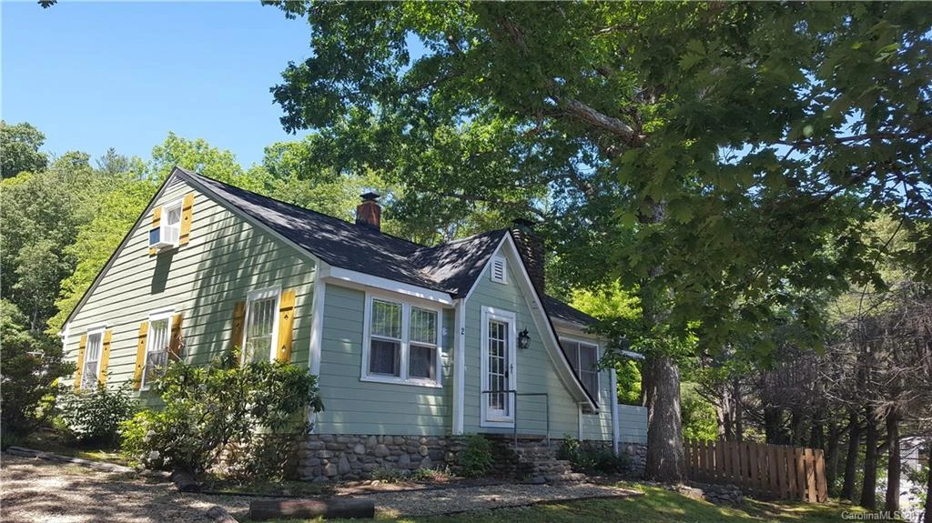 2 Iroquois Street #12