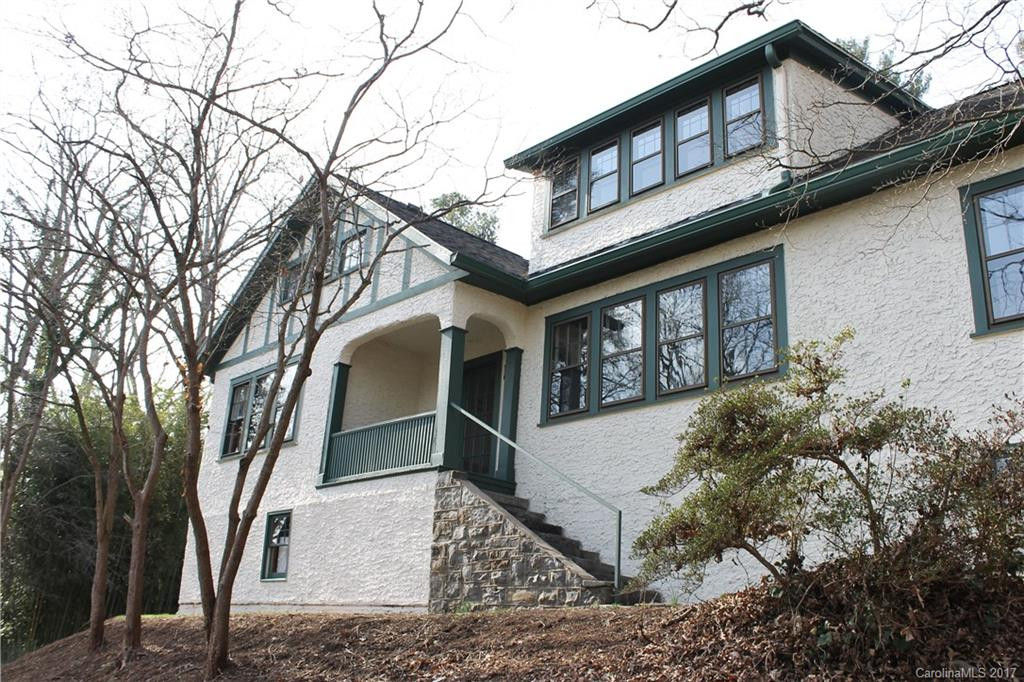 6 Plymouth Circle