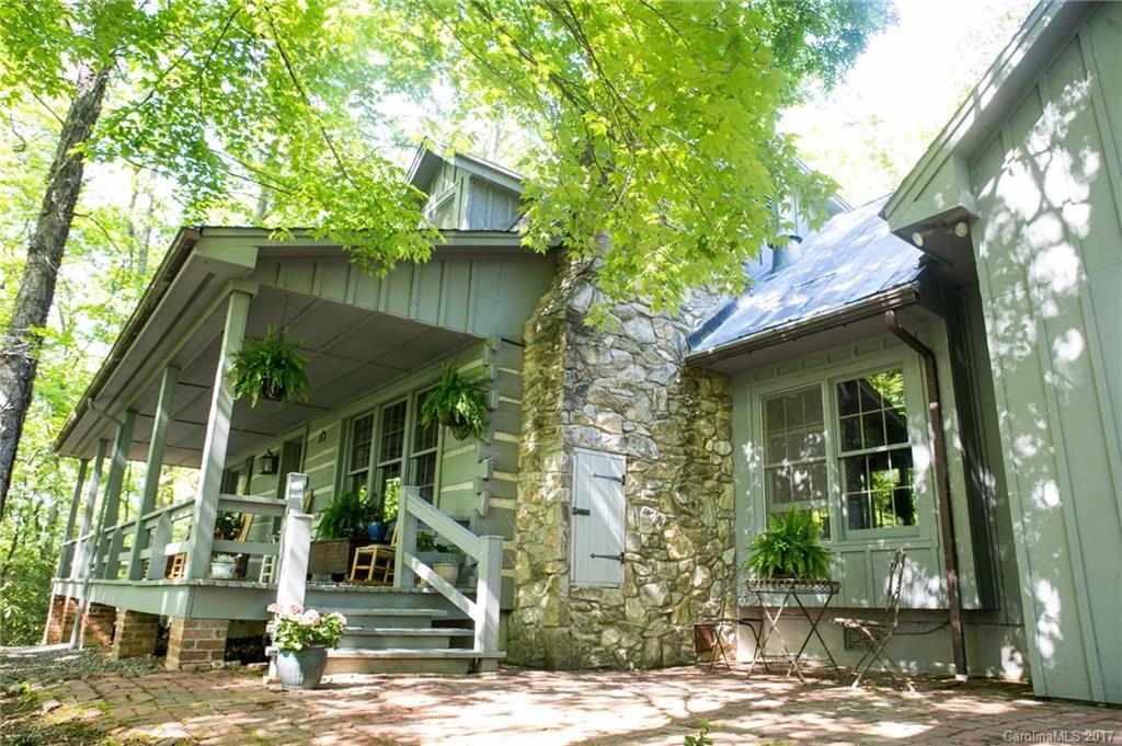 34 White Oak Trail