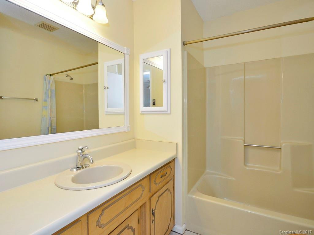103 Sunset Drive - Photo 9