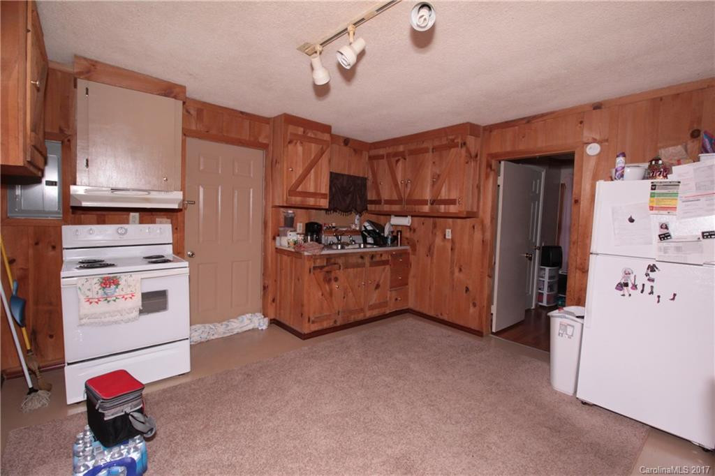 42 Reservoir Road - Photo 5
