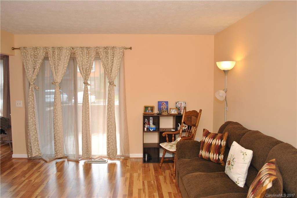 1765 Haywood Manor Road #B - Photo 2
