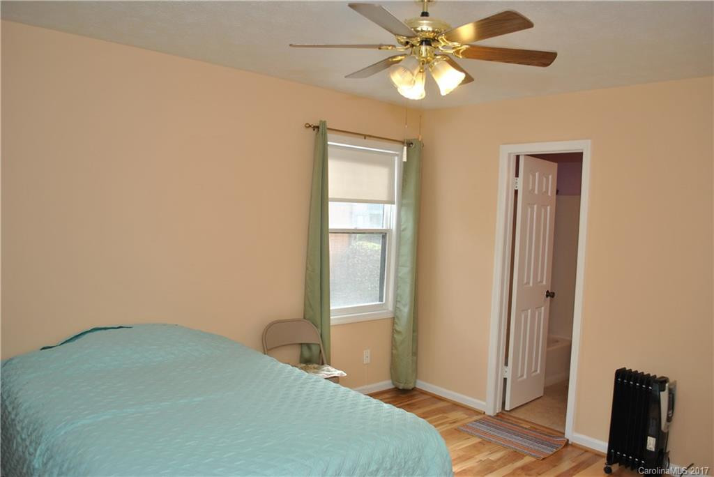 1765 Haywood Manor Road #B - Photo 12